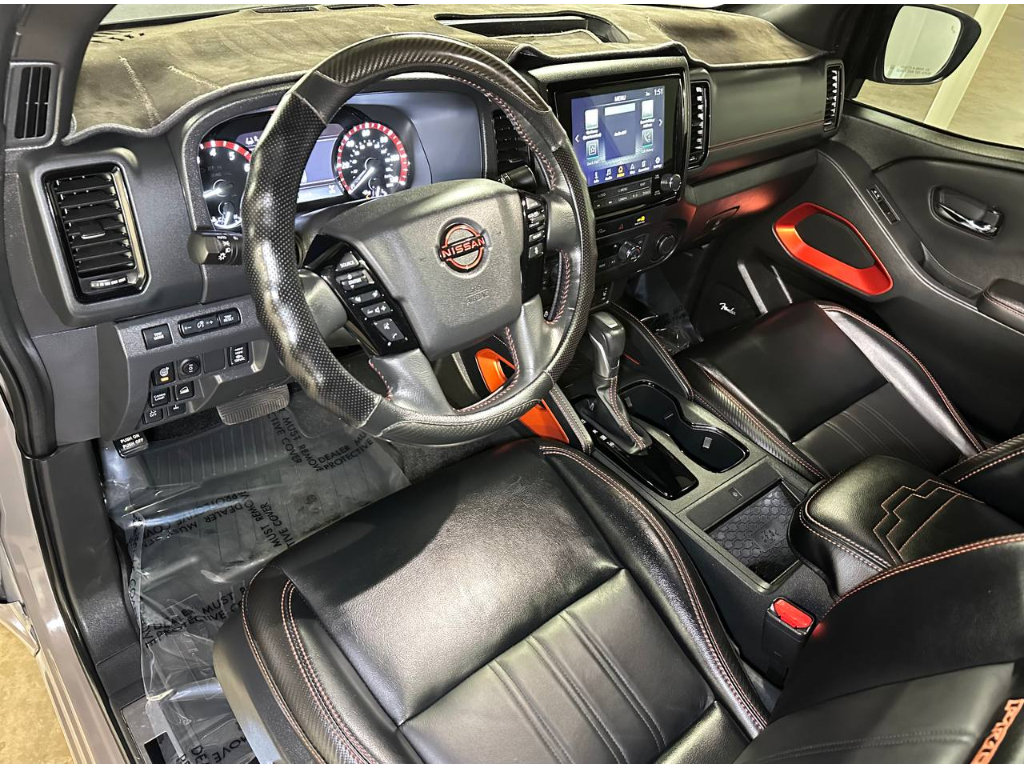 Used 2023 Nissan Frontier PRO-4X w/ Pro-4X Premium Package AWD/4WD image 19