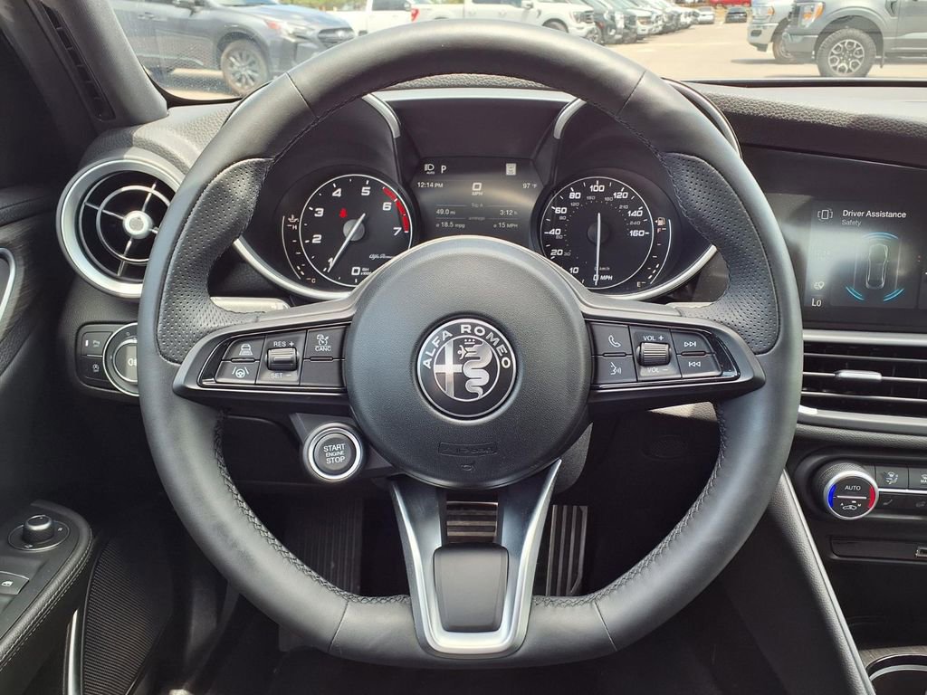 Used 2023 Alfa Romeo Giulia Ti w/ Active Assist Plus Package AWD/4WD image 32