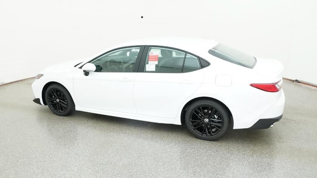 New 2026 Toyota Camry SE FWD image 4