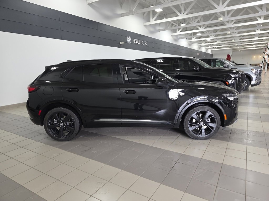 Used 2022 Buick Envision Essence w/ Technology Package II image 6