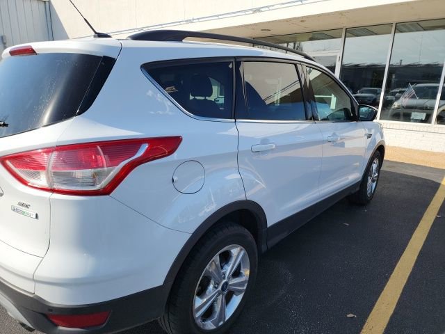 Used 2014 Ford Escape SE w/ Equipment Group 201A image 5