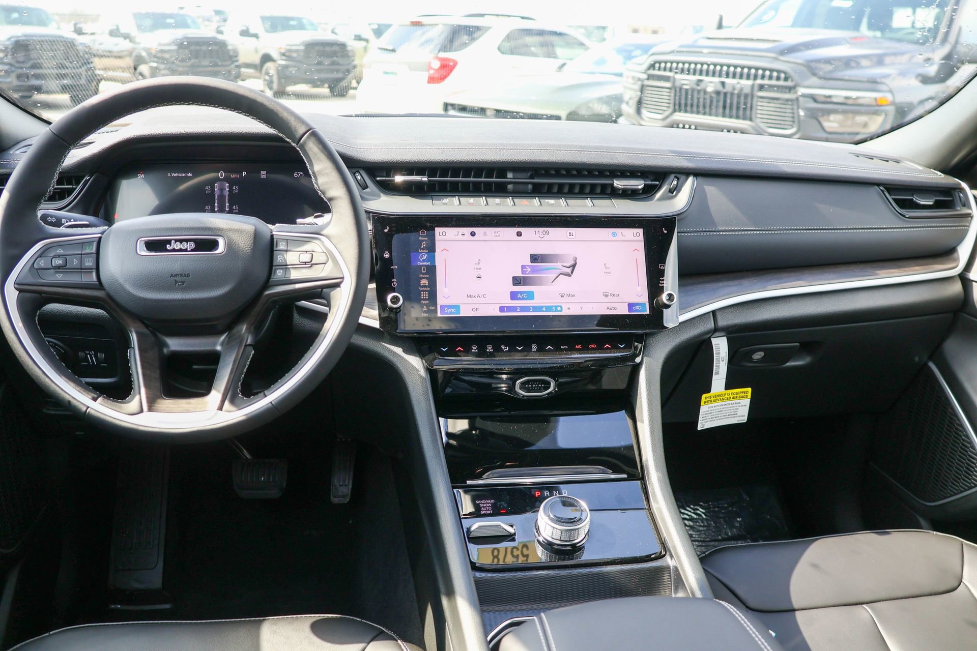 New 2026 Jeep Grand Cherokee Limited image 15