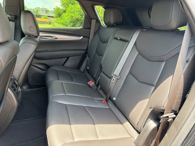 Certified 2024 Cadillac XT5 Luxury FWD image 23