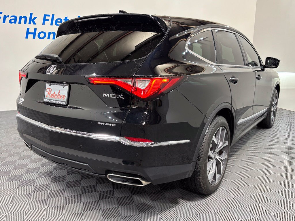 Used 2024 Acura MDX w/ Technology Package AWD/4WD image 6