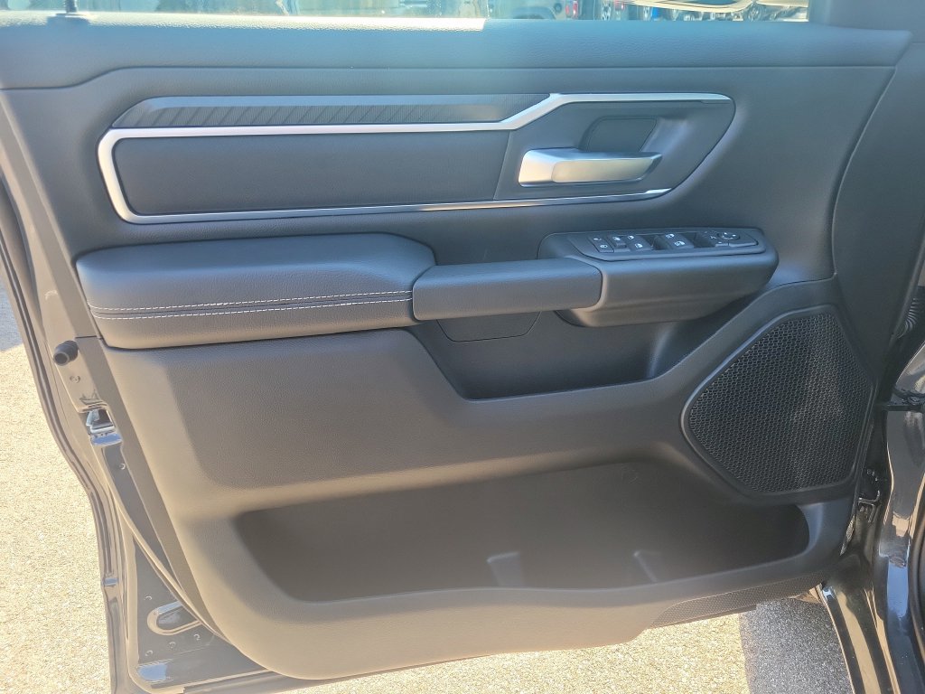 New 2026 RAM 1500 Big Horn AWD/4WD image 15