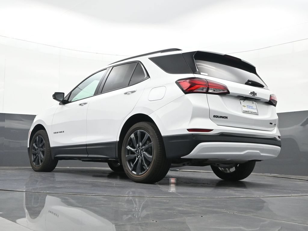 Certified 2024 Chevrolet Equinox RS AWD/4WD image 32