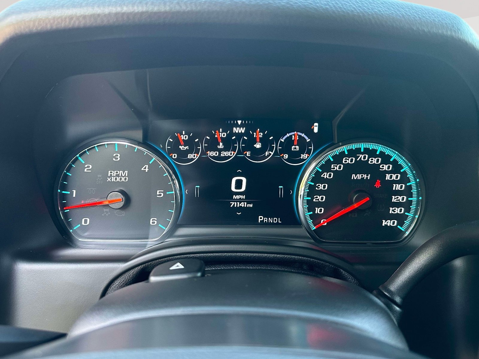 Used 2020 Chevrolet Suburban Premier w/ Premier Plus Edition image 19