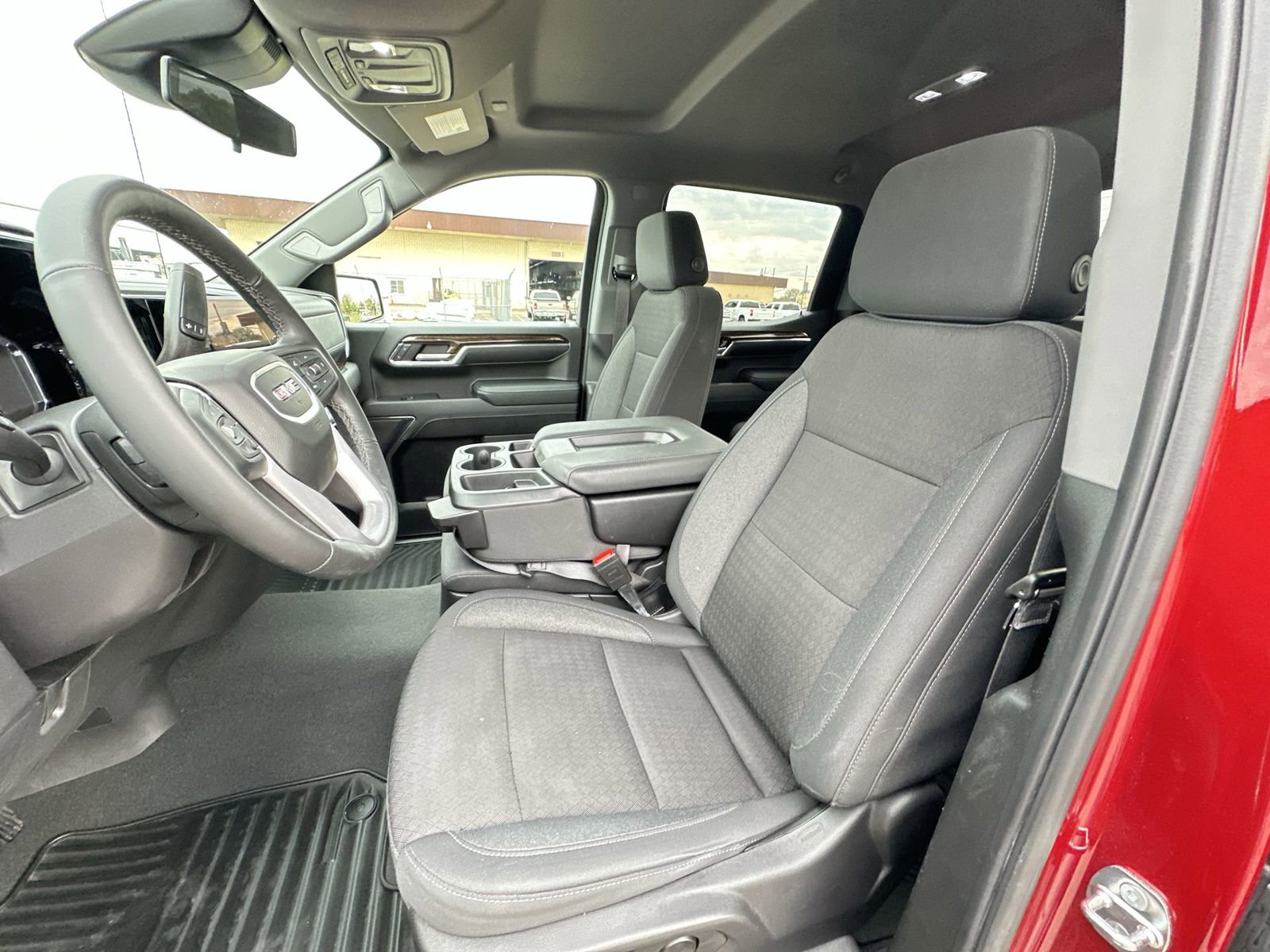 Used 2024 GMC Sierra 1500 Elevation AWD/4WD image 19