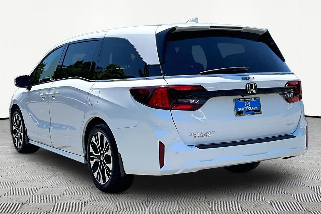 Used 2025 Honda Odyssey Elite image 5