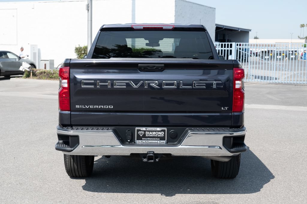 Used 2024 Chevrolet Silverado 1500 LT AWD/4WD image 5