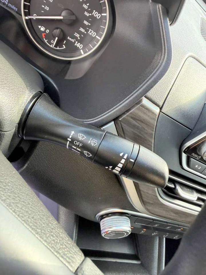 Used 2025 Nissan Altima 2.5 SV image 21