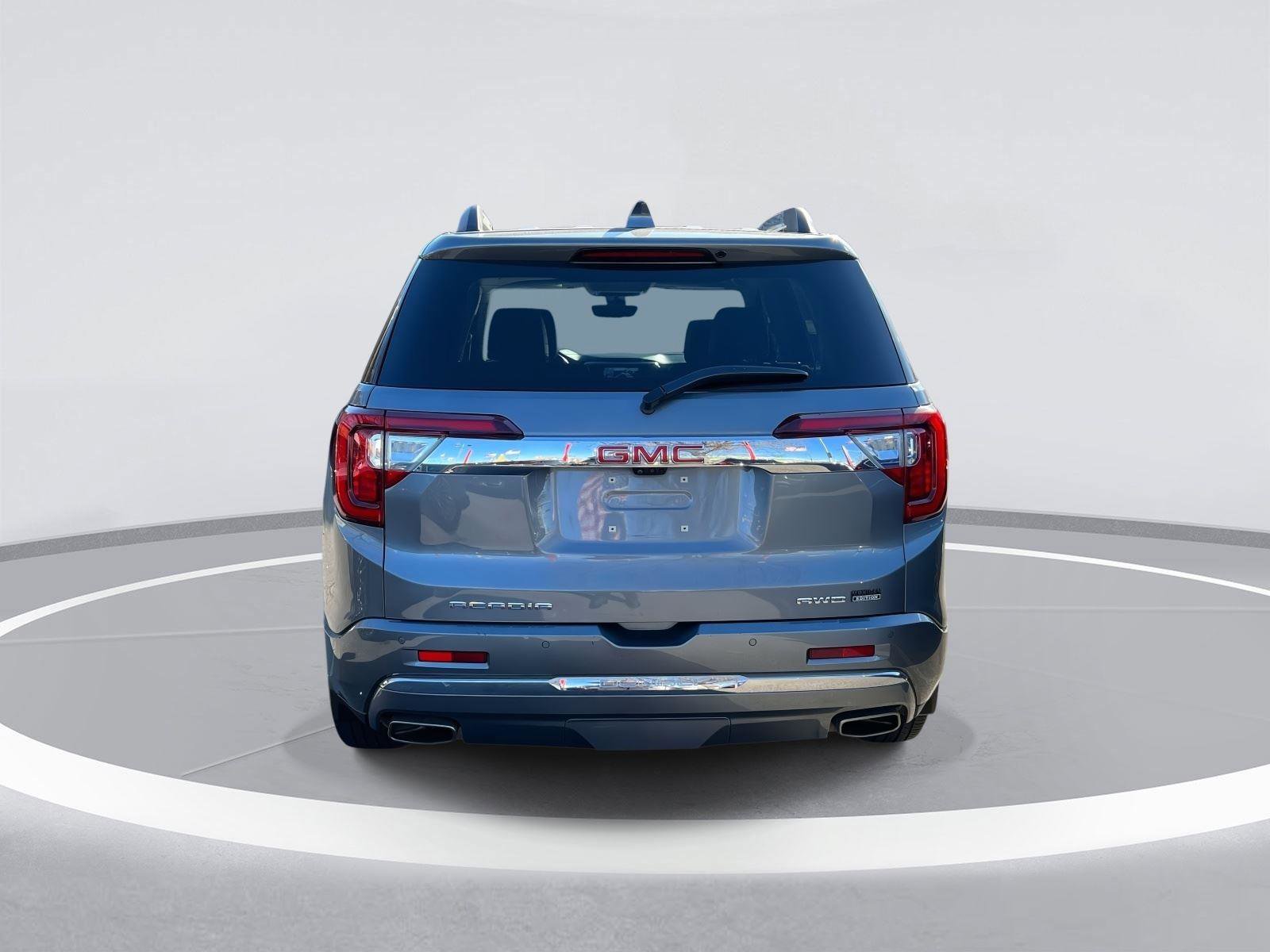 Used 2021 GMC Acadia Denali w/ Denali Ultimate Package image 6