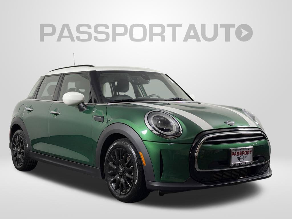 Certified 2024 MINI Cooper 4-Door Hardtop FWD image 3
