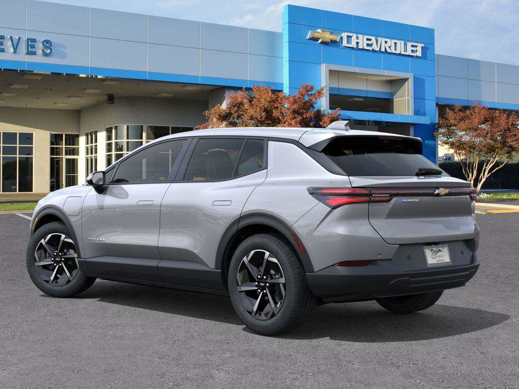 New 2026 Chevrolet Equinox EV LT image 3