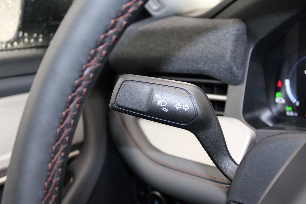 New 2026 Ford Explorer Active w/ Active Comfort Package image 40