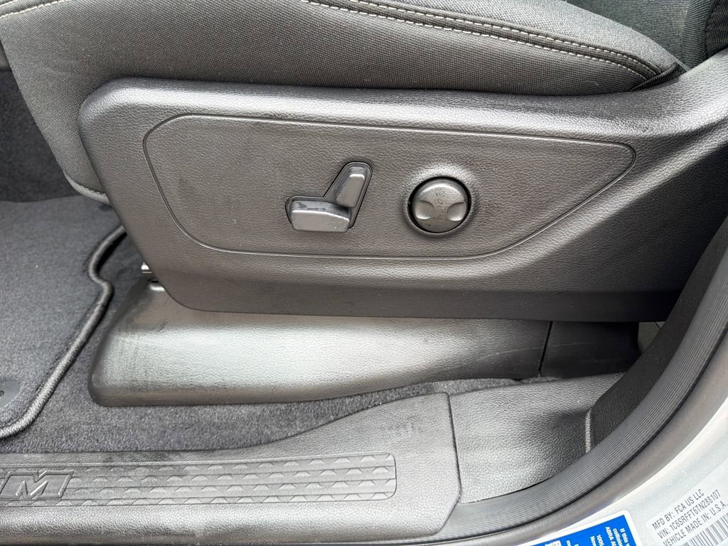 New 2026 RAM 1500 Big Horn AWD/4WD image 14