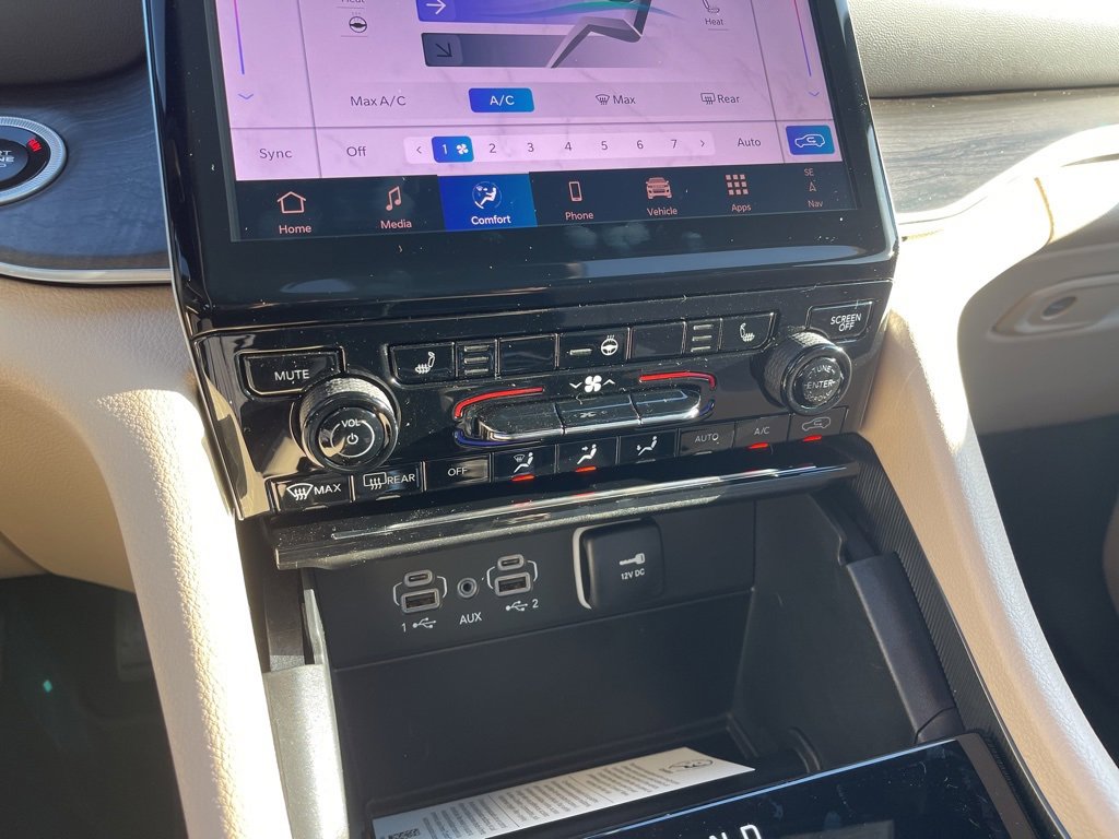 New 2025 Jeep Grand Cherokee L Limited w/ MOPAR Finishing Package image 11