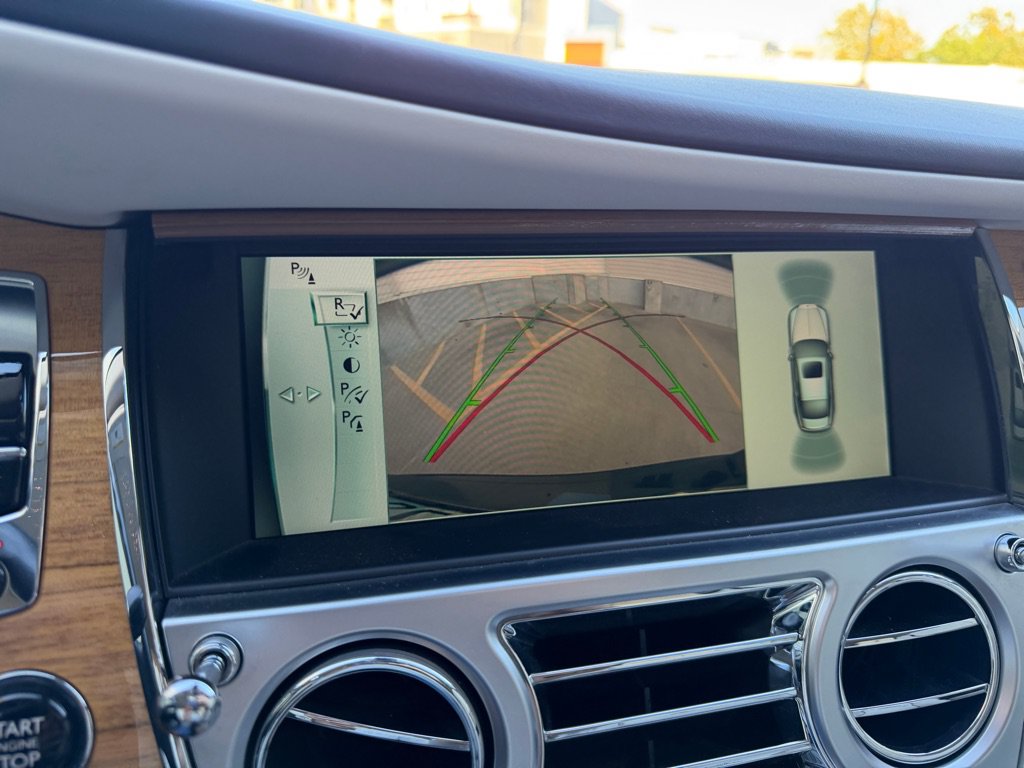 Used 2017 Rolls-Royce Wraith RWD image 22