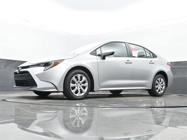 New 2026 Toyota Corolla LE image 25