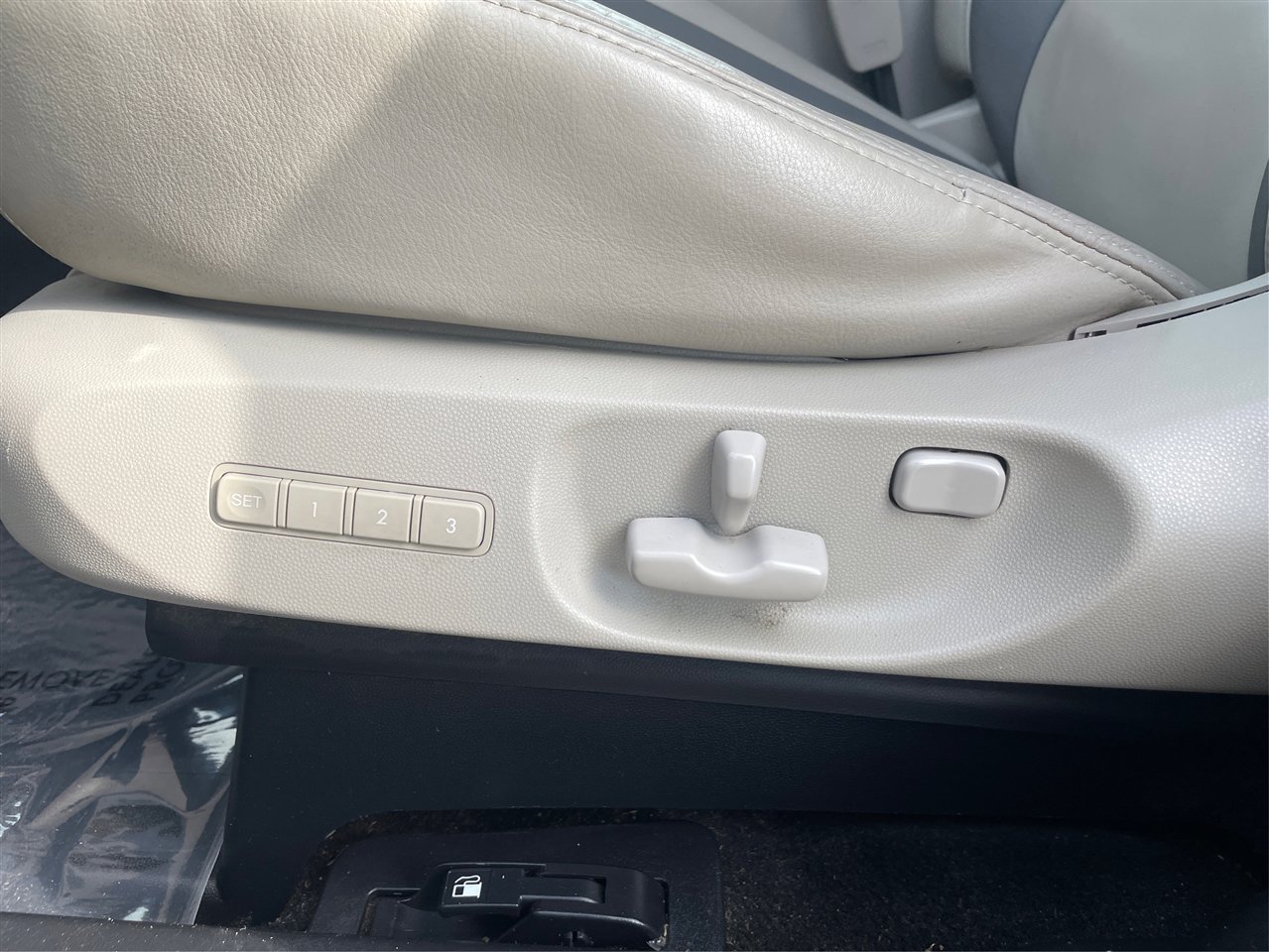 Used 2010 MAZDA CX-9 Grand Touring w/ Moonroof & Bose Audio Pkg image 55