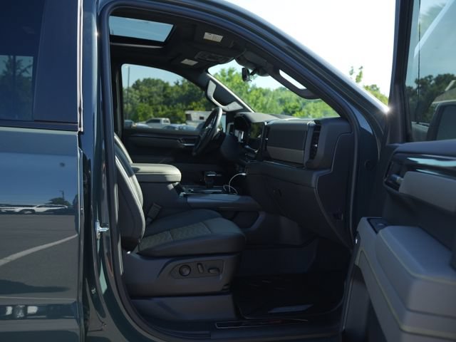 Used 2026 Chevrolet Silverado 1500 ZR2 w/ Dark Appearance Package AWD/4WD image 21