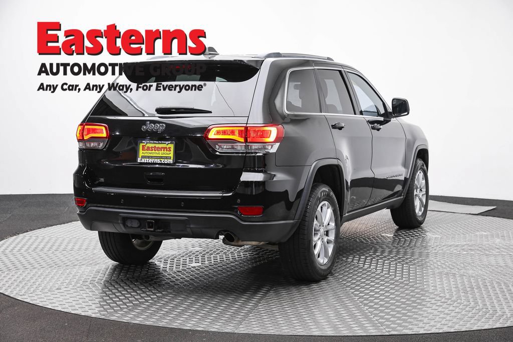 Used 2021 Jeep Grand Cherokee Laredo AWD/4WD image 5
