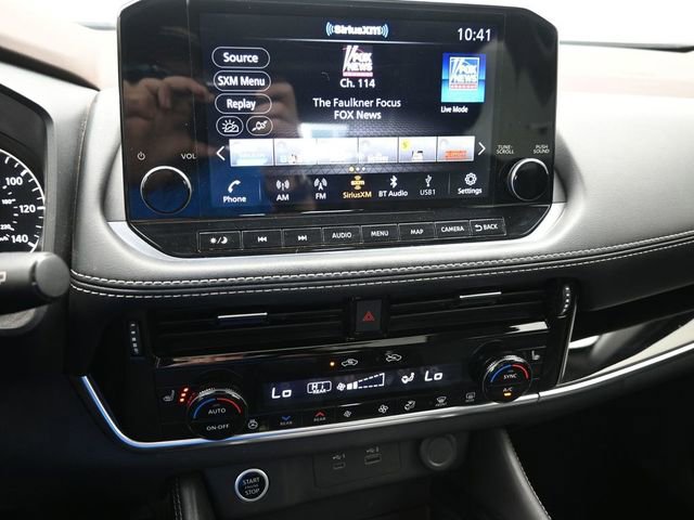 Used 2023 Nissan Rogue SL w/ SL Premium Package image 44