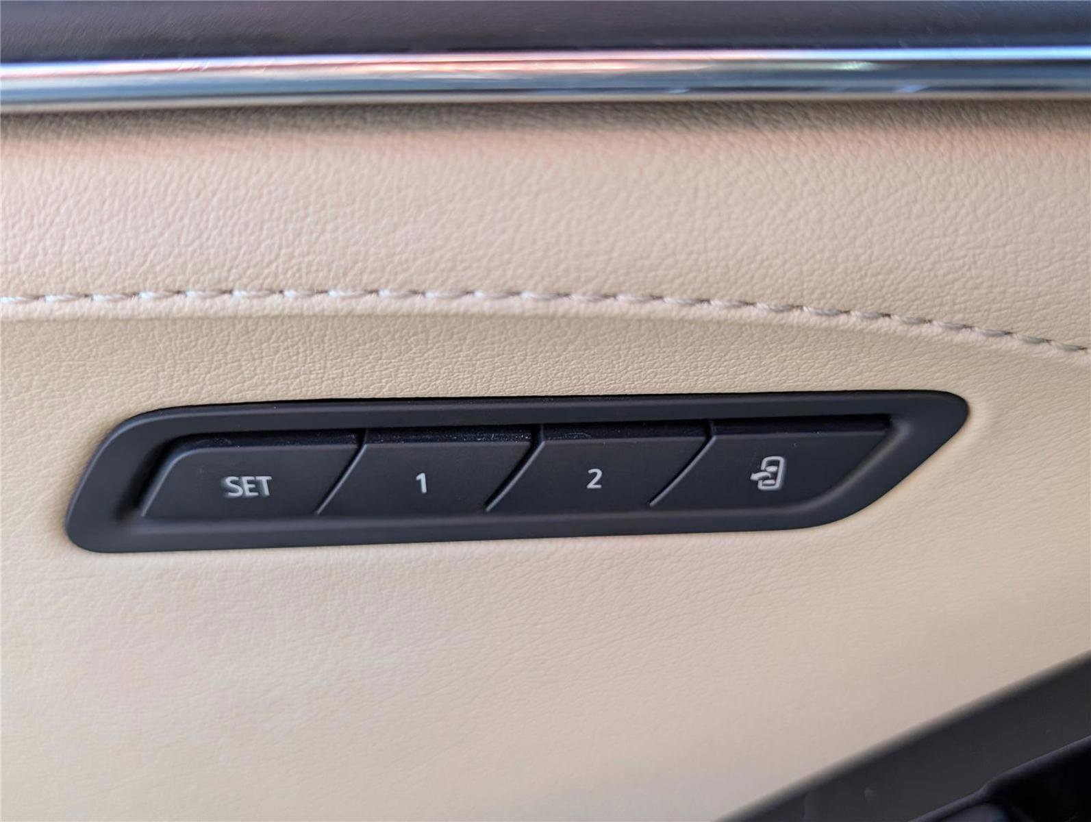 Used 2025 Cadillac CT5 Premium Luxury RWD image 19