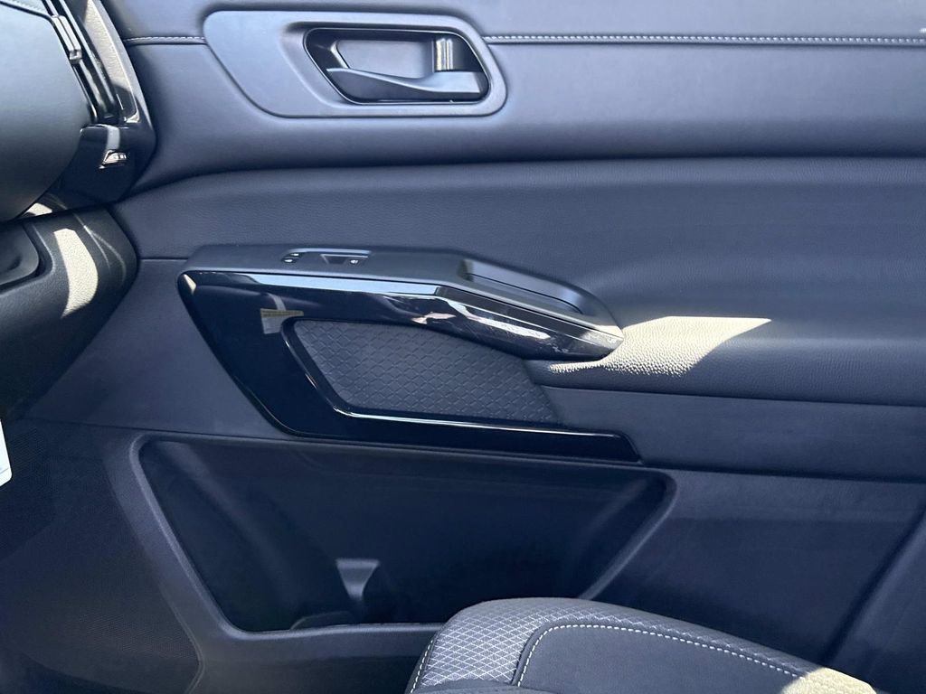 New 2026 Nissan Pathfinder SV FWD image 22