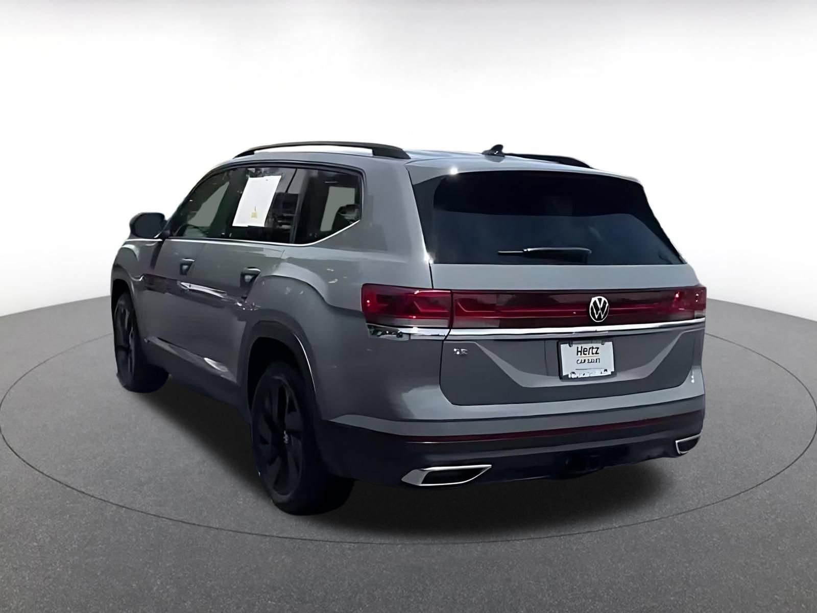 Used 2026 Volkswagen Atlas SE FWD image 11