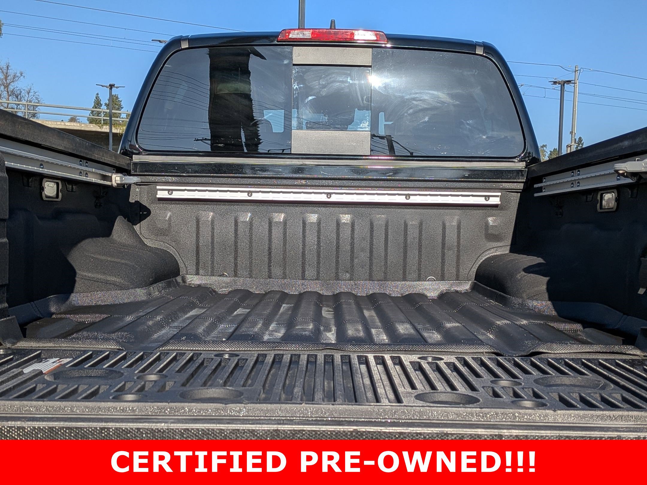 Certified 2024 Nissan Frontier PRO-4X w/ Pro Premium Package image 18
