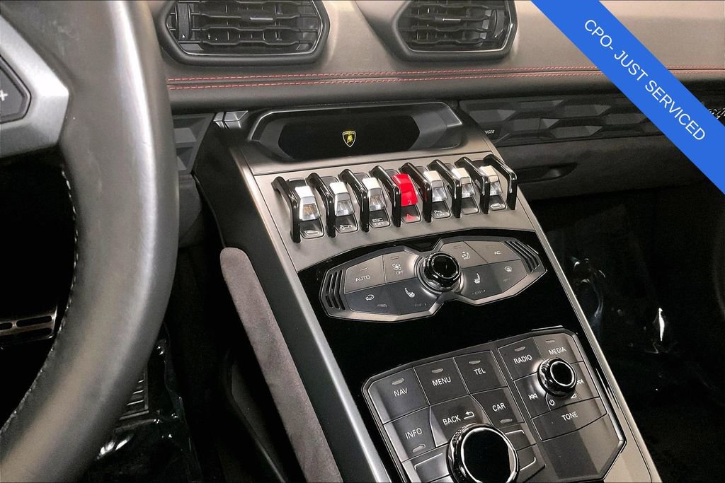 Used 2017 Lamborghini Huracan LP 580-2 image 11