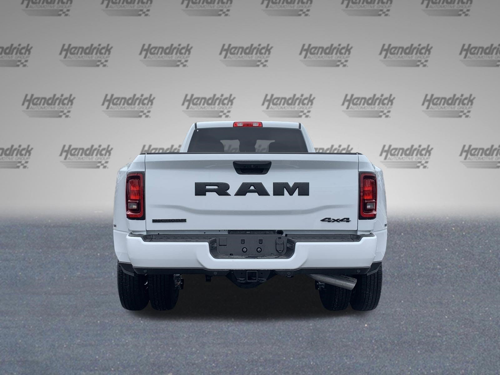 New 2026 RAM 3500 Big Horn AWD/4WD image 7