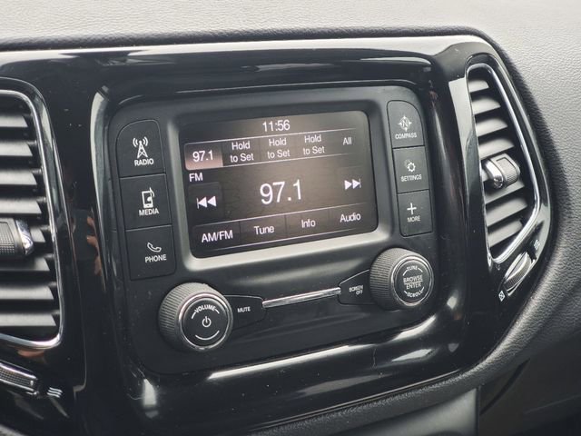 Used 2018 Jeep Compass Altitude image 16