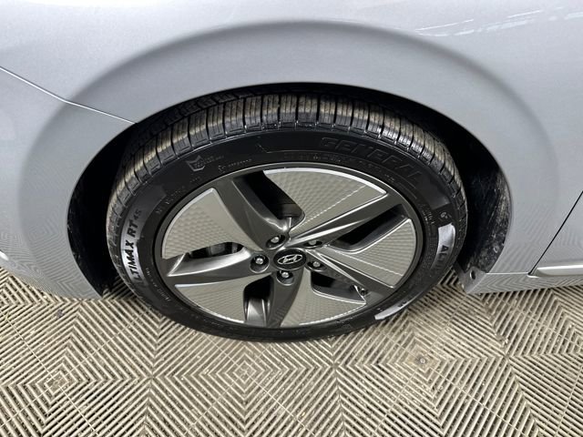 Used 2020 Hyundai Ioniq Limited image 10