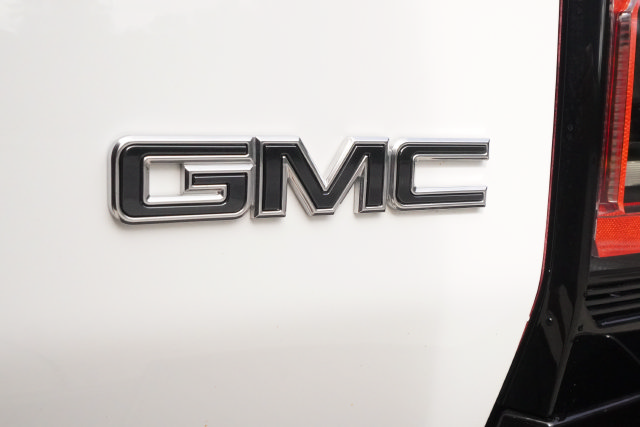 Used 2026 GMC Hummer EV SUV AWD/4WD image 40