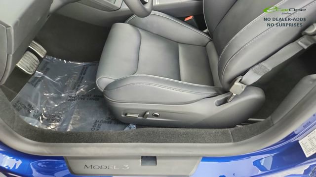 Used 2025 Tesla Model 3 Performance AWD/4WD image 34