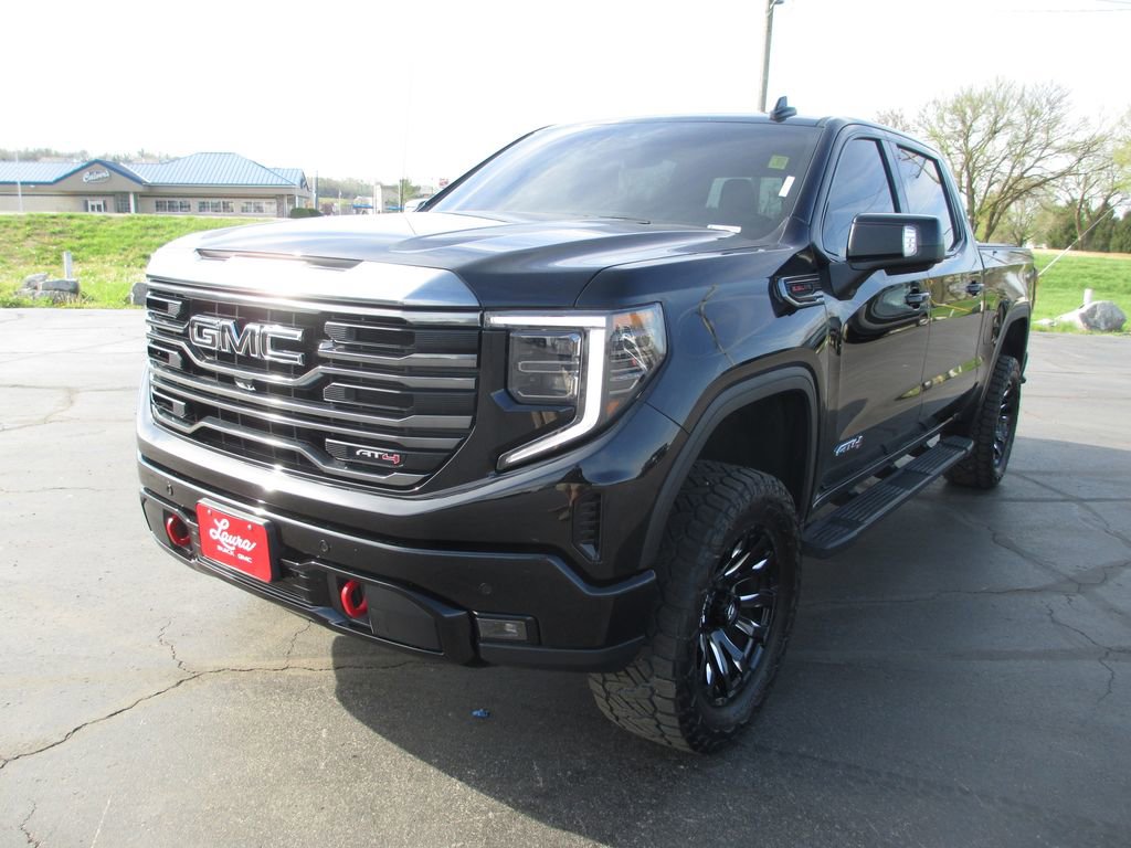 Used 2023 GMC Sierra 1500 AT4 w/ Technology Package image 11
