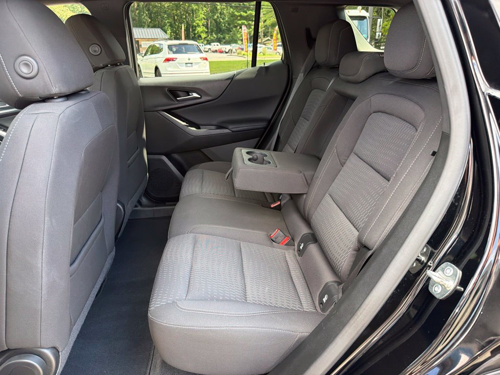 Used 2025 Chevrolet Equinox LT FWD image 21