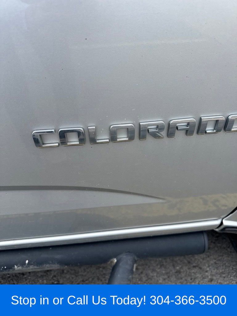 Used 2015 Chevrolet Colorado Z71 AWD/4WD image 14