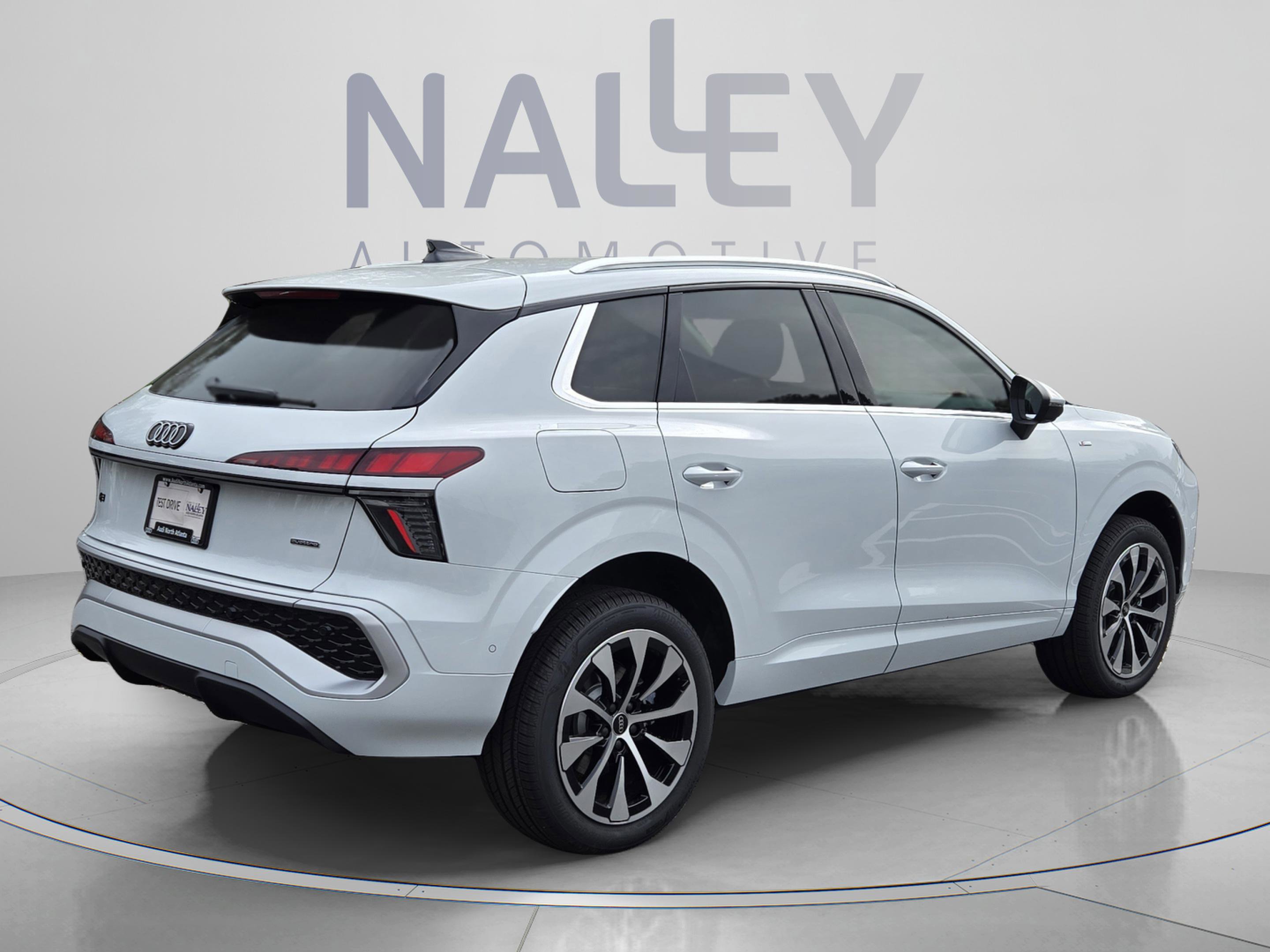 New 2026 Audi Q3 quattro 2.0T image 5