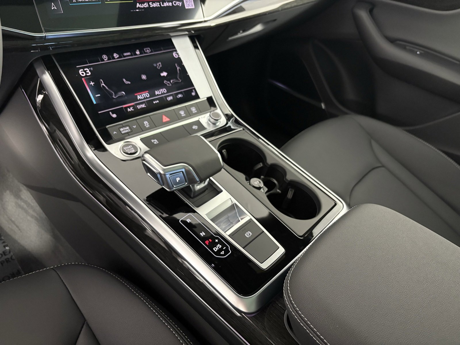 New 2026 Audi Q8 Premium image 18