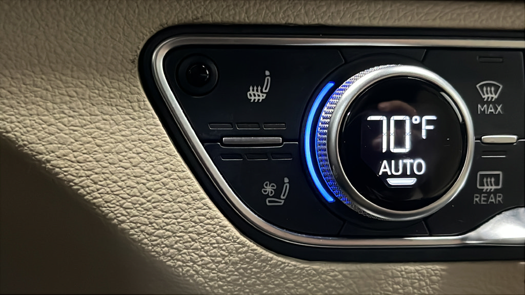 Used 2024 Audi Q5 2.0T Premium Plus AWD/4WD image 30