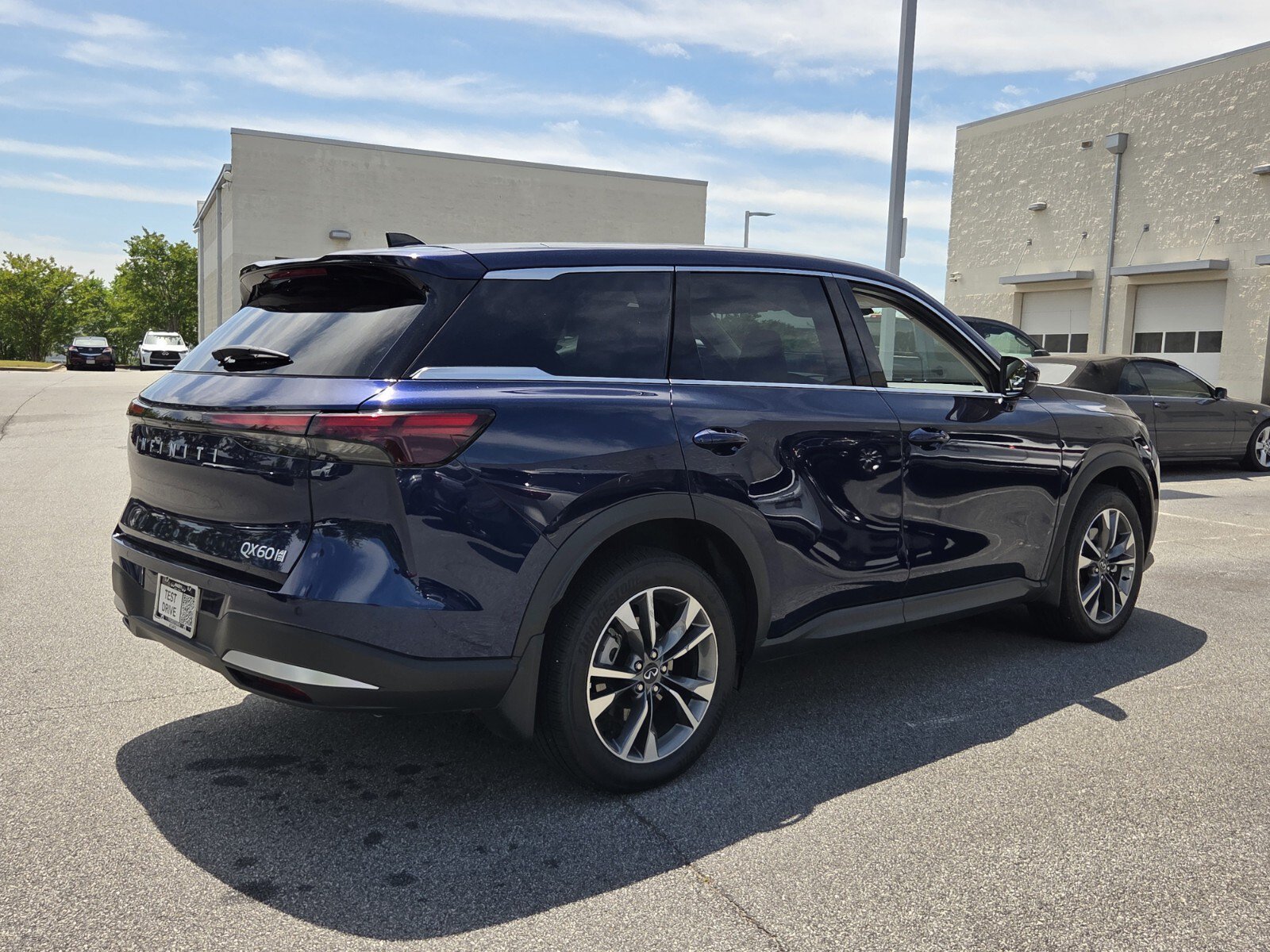 New 2026 INFINITI QX60 Pure w/ Cargo Package AWD/4WD image 6