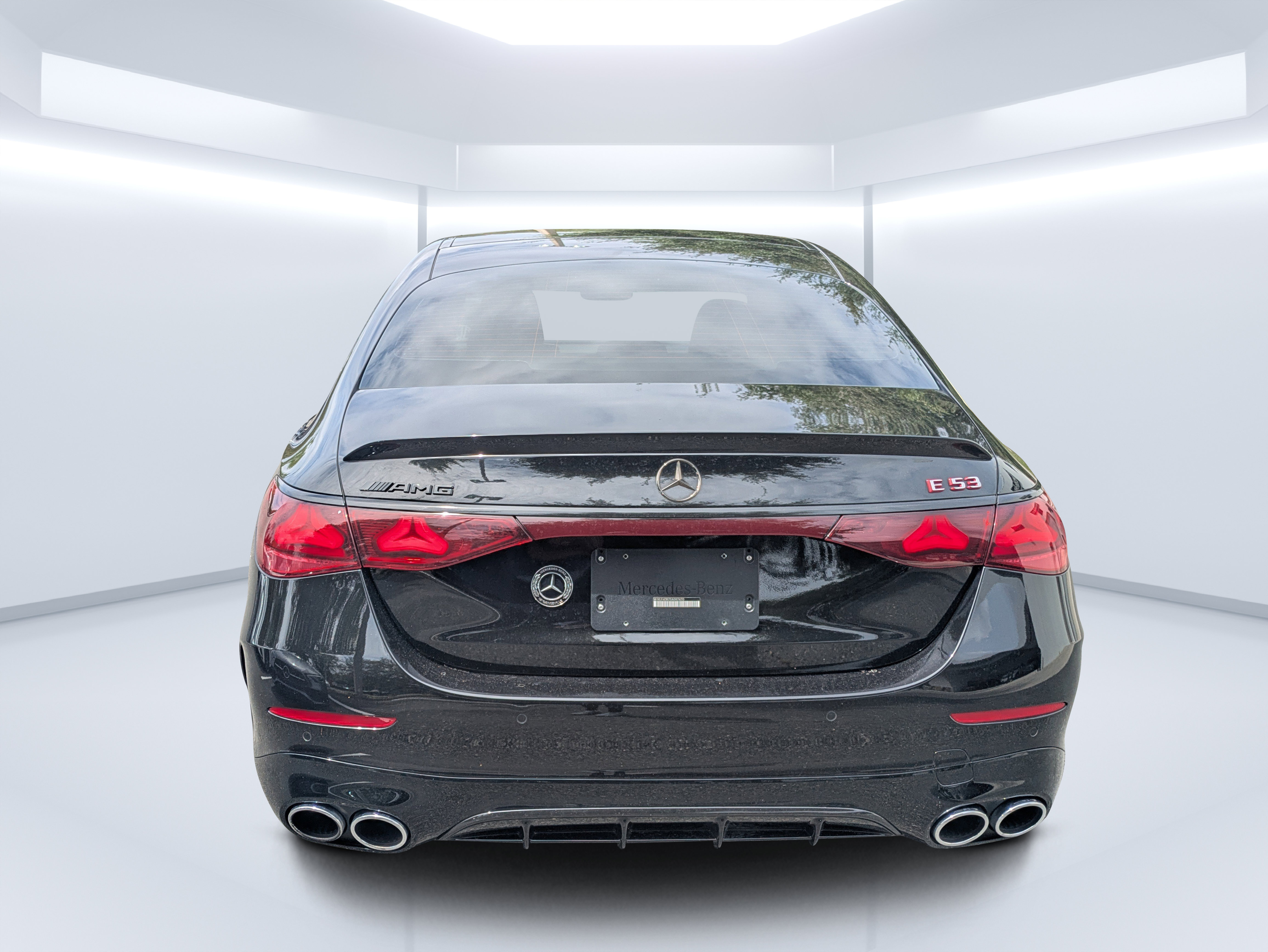 Certified 2025 Mercedes-Benz E 53 AMG e 4MATIC Sedan image 4