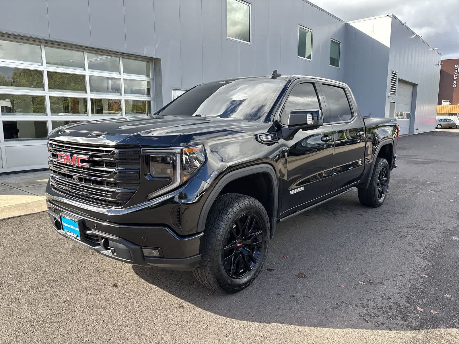 Used 2025 GMC Sierra 1500 Elevation w/ Elevation Premium Package