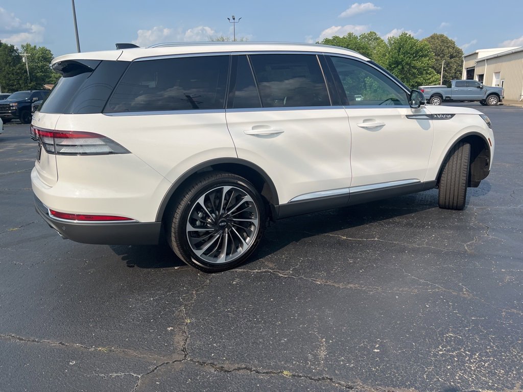 New 2025 Lincoln Aviator Reserve w/ Equipment Group 201A image 7