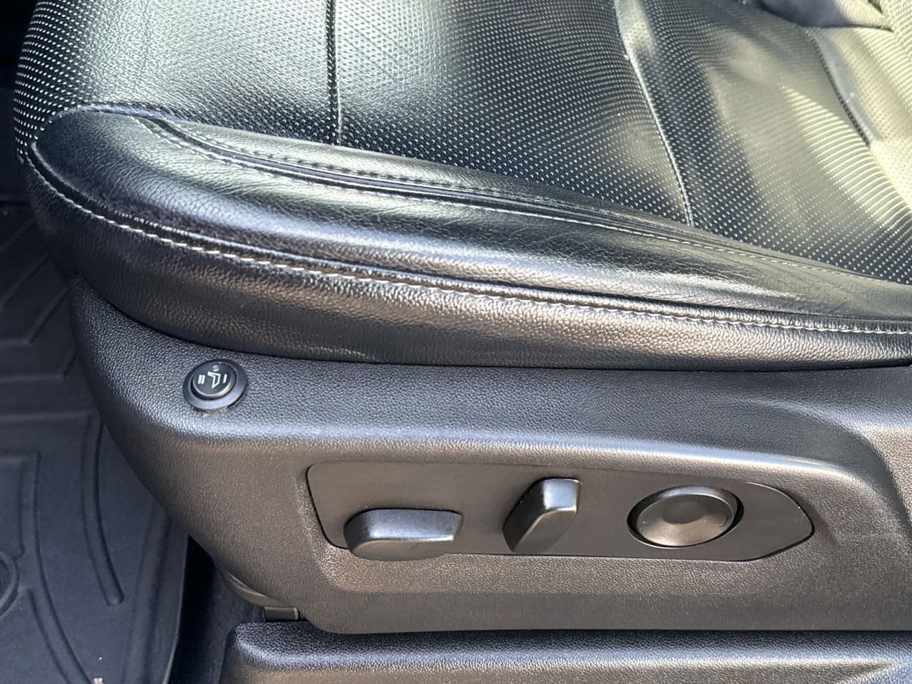 Used 2021 Chevrolet Tahoe LS image 11