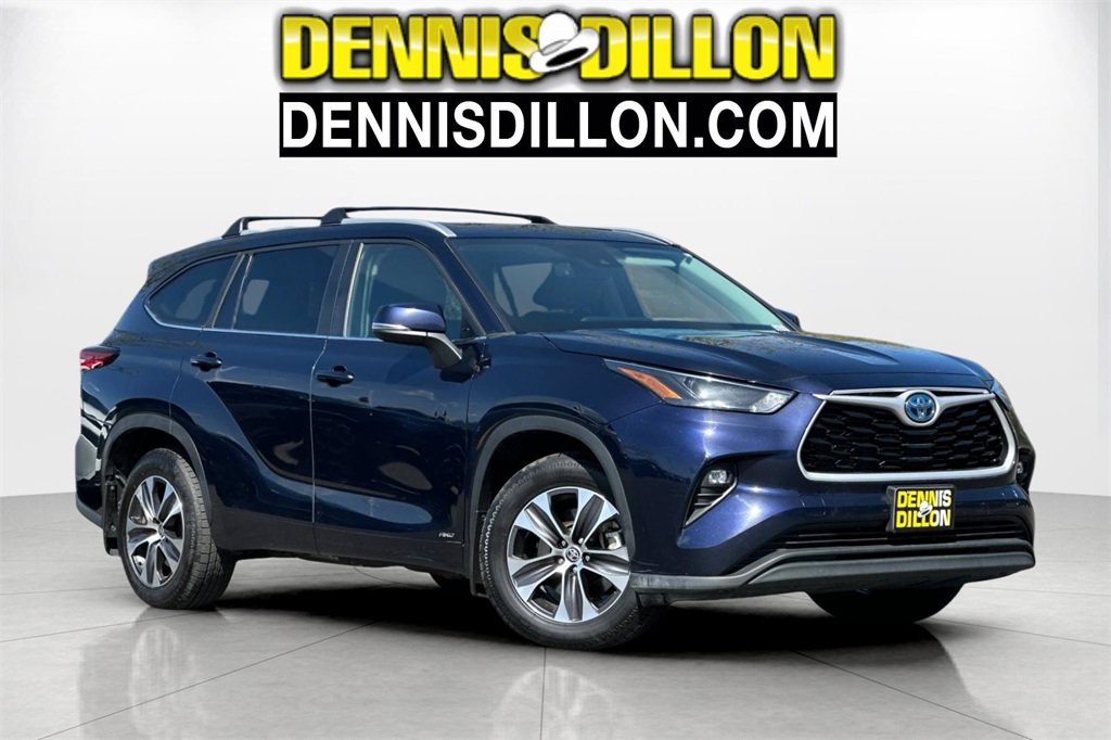 Used 2023 Toyota Highlander XLE