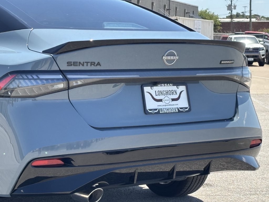 New 2027 Nissan Sentra SR FWD image 5